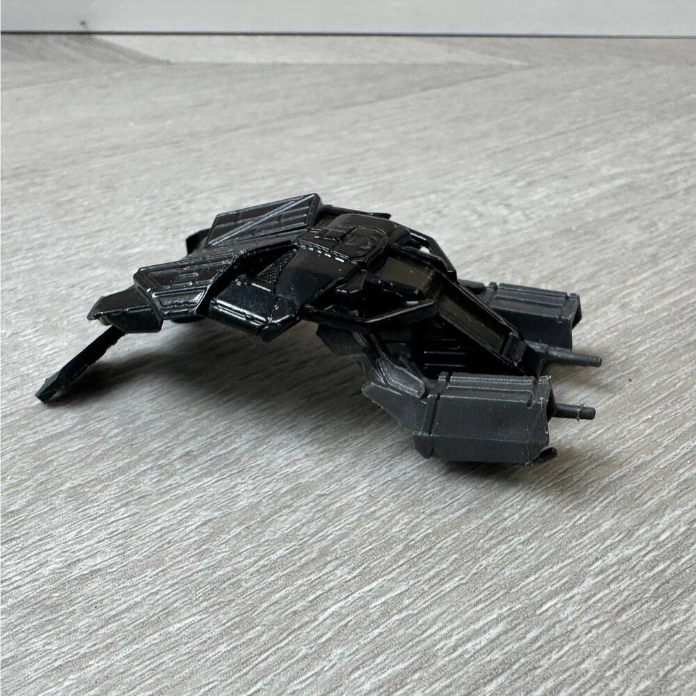 Hot Wheels V5315 Batman TM & DC Comics